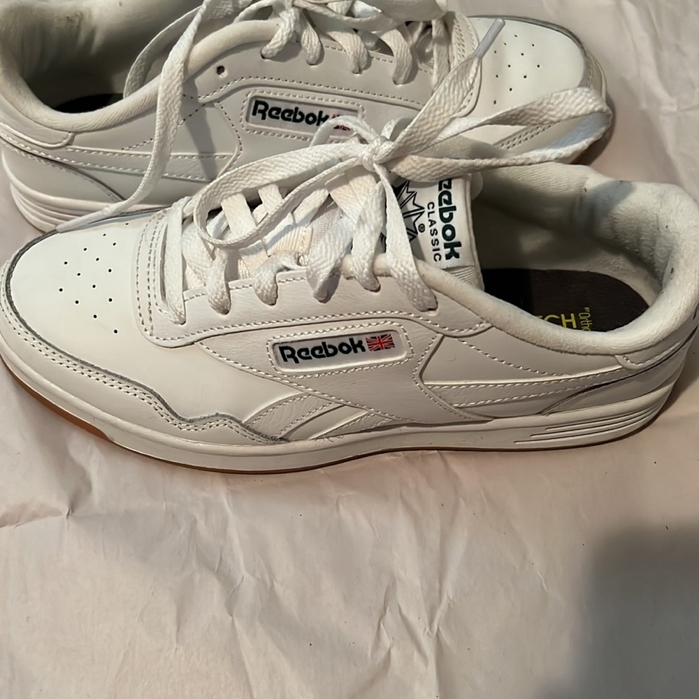 REEBOK CLUB MEMT SNEAKER